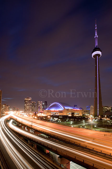 Toronto Skyline © Ron Erwin